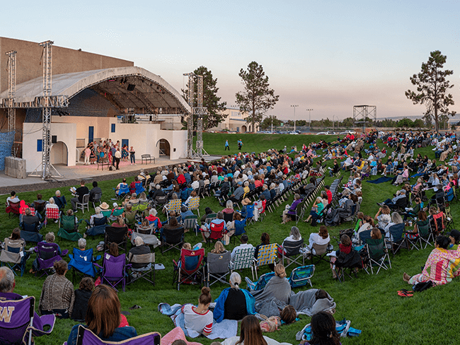 Summer Theatre show audience